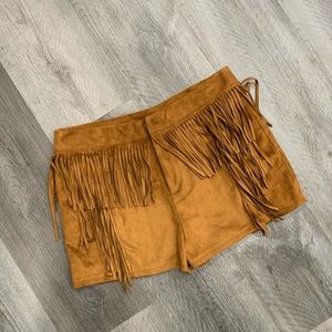 NWT Suede Fringe Shorts Sz Medium